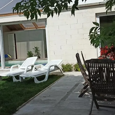 فندق مبيت وإفطار L'ecrin Des Roches Le Langon