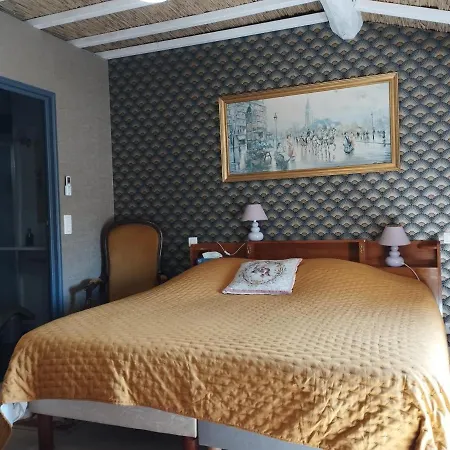 L'ecrin Des Roches Bed & Breakfast 3*