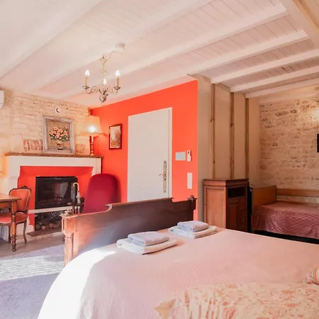 L'ecrin Des Roches 3* Le Langon