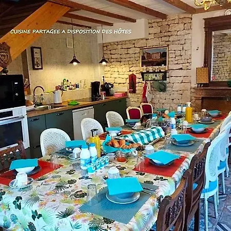 Bed & Breakfast L'ecrin Des Roches 3*
