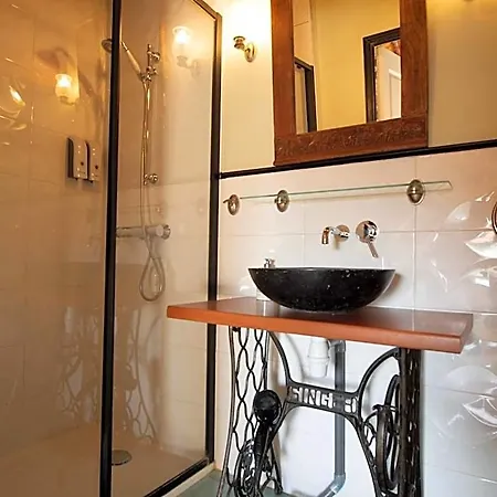 Bed & Breakfast L'ecrin Des Roches