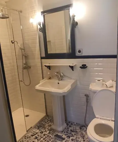 L'ecrin Des Roches Le Langon