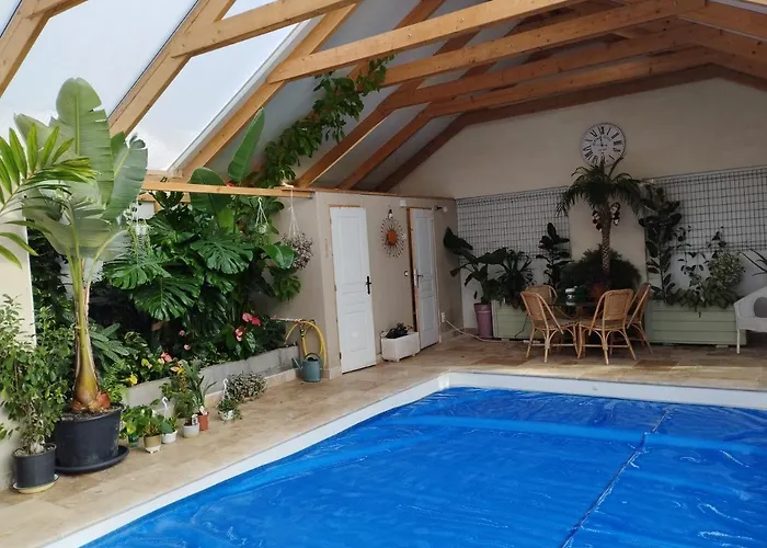 Nocleg ze śniadaniem L'ecrin Des Roches 3*