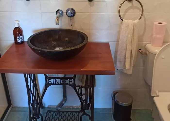 Nocleg ze śniadaniem L'ecrin Des Roches Le Langon